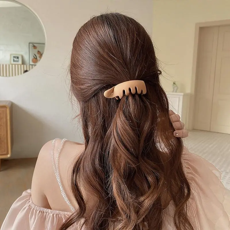 Kẹp Chuối Acrylic Hàn Quốc, Dễ Phối Đồ Thời Trang Đơn Giản, Kẹp Tóc Càng Cua Lì Màu Trơn Ngọt Ngào Phụ Kiện Tóc Cố Định Tóc Dây Buộc Tóc Nữ Thanh Lịch 2