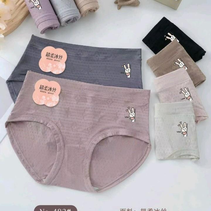   VanNhicc  Quần lót nữ .Quần lót su ,co giãn bốn chiều   lưu ý mỗi cỡ in hình khác nhau và dập lỗ thông hơi khác nhau  