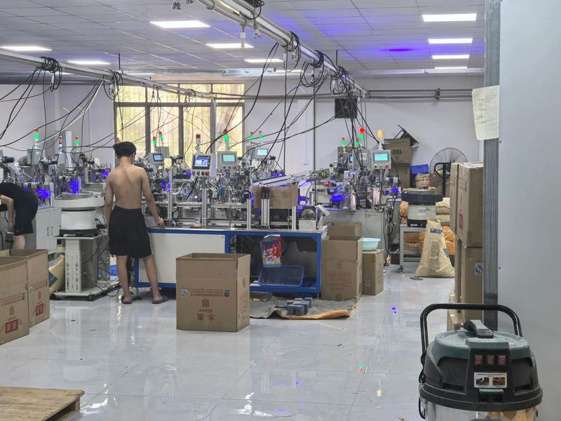 Product Introduction of Móc Dính, Trong Suốt, Không Cần Đục Lỗ, Độ Nhớt Mạnh, Móc Acrylic Móng Tay Liền Mạch, Thích Hợp Cho Ký Túc Xá, Phòng Tắm Và Nhà Bếp, Làm Bằng Thép Không Gỉ 0