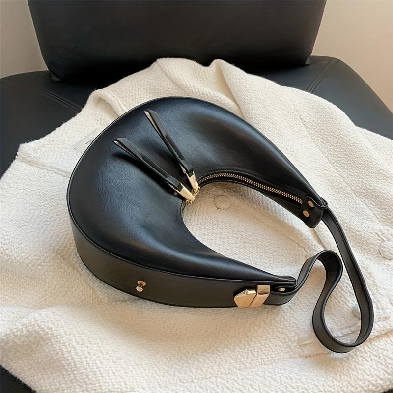 Classic Design Ladies Crossbody Shoulder Bag Textured And Atmospheric Ladies Bag Simple Zipper Solid Color Crescent Bag Large Capacity Retro Handbag PU Leather Underarm Bag 5