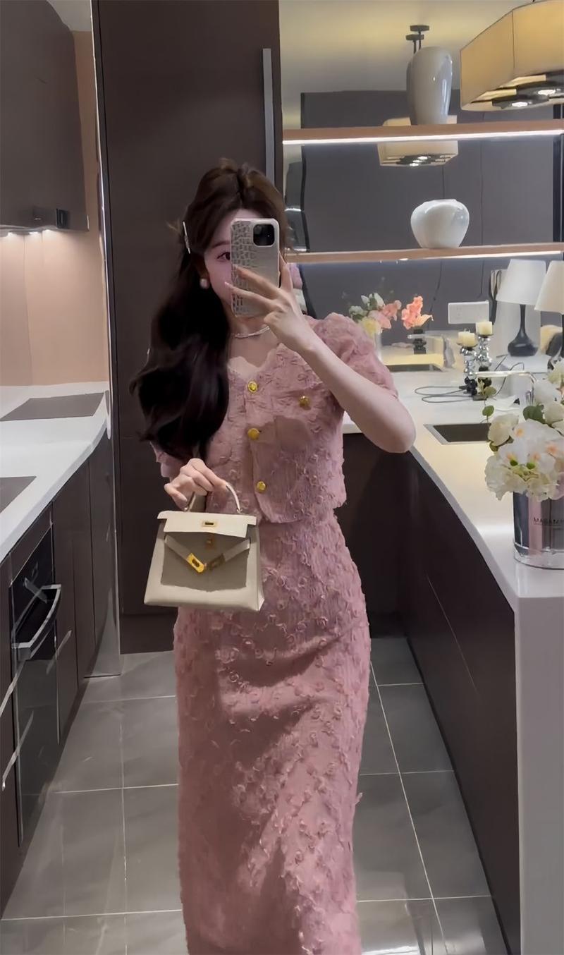 Product Introduction of Classic Style Graceful and Fashionable Suit Skirt Summer Design Short Top High Waist Slim Skirt Two-Piece Suit Fashion 9