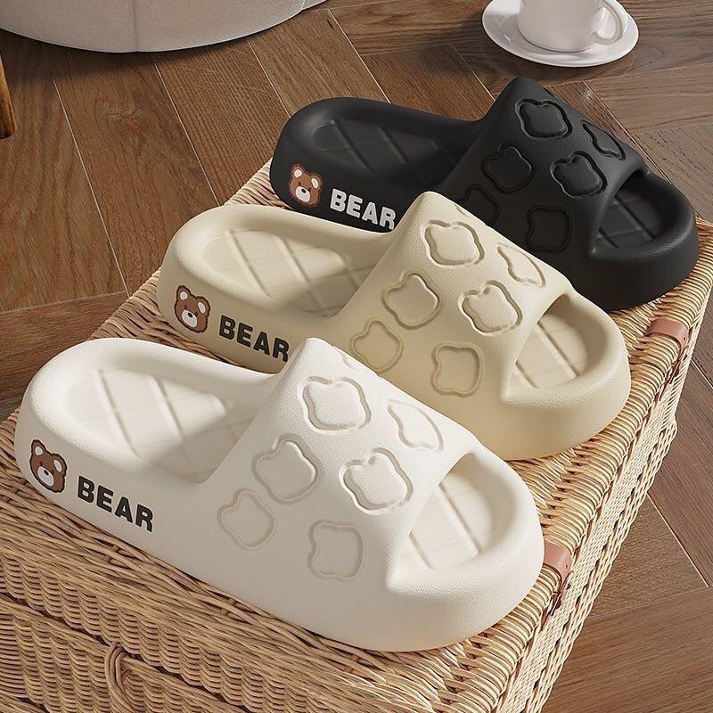 Product Introduction of Ready to ship casual sandals, Winnie the Pooh style, soft soles suitable for both men and women.#2406 9