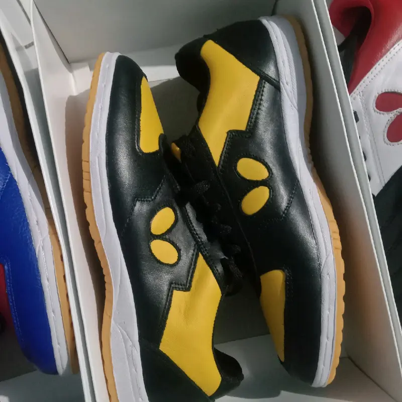 SEPATU TENIS MEJA TERBARU TERBAIK TERLENGKAP TERMURAH Olahraga 1