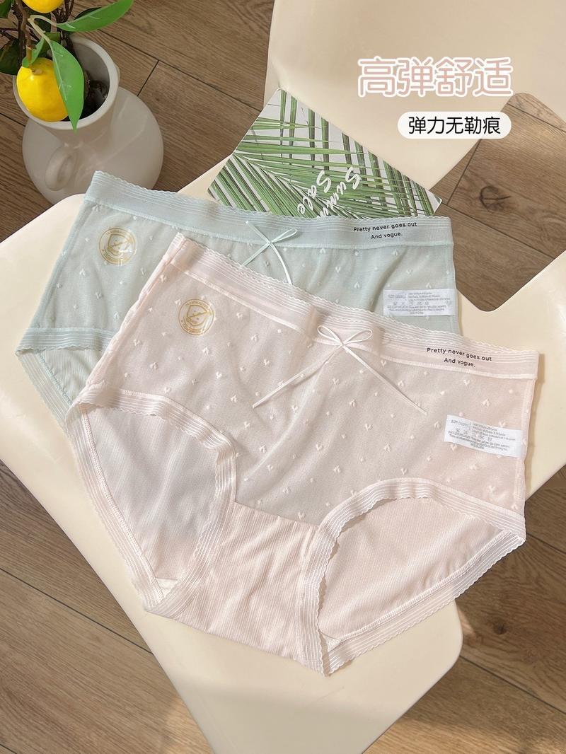 Product Introduction of [Queen's Studio] 3pcs/set Ice silk cool underwear, women's mid-waist lightweight breathable lace briefs,7A antibacterial bottom crotchy mesh panties 4