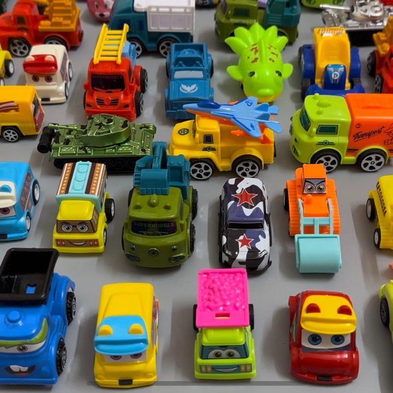 Combo 20 - 40 Xe Đồ Chơi Khác Mẫu Nhau Chạy Bánh Đà ( Có Hộp Nhựa Đựng ) Toy