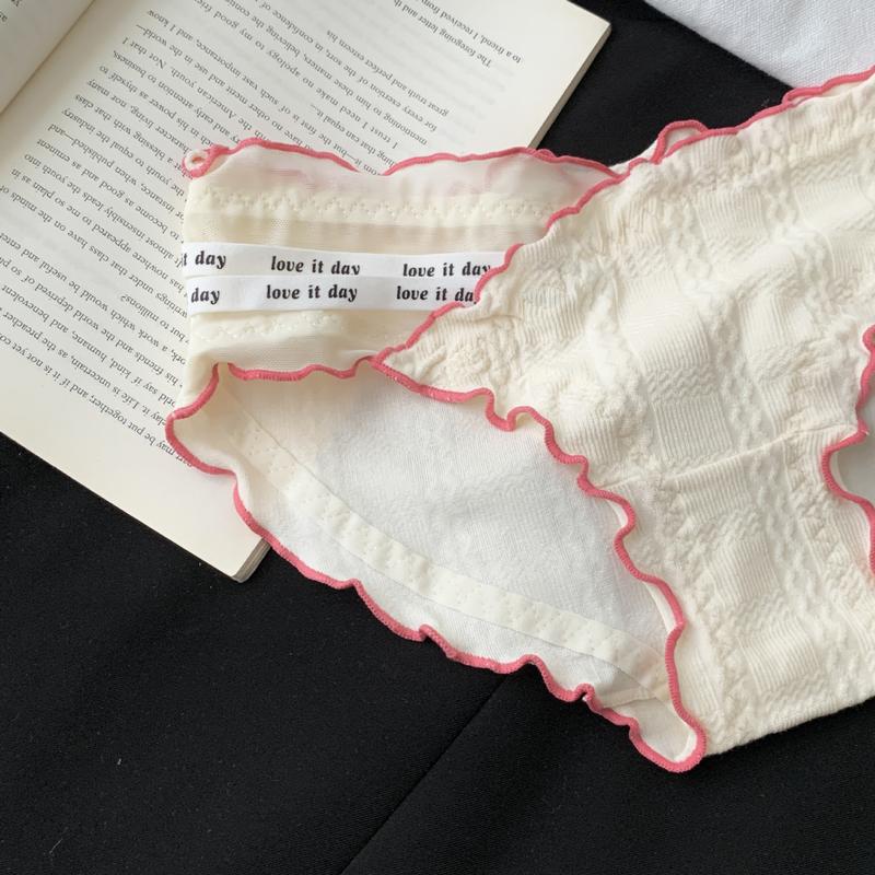 Product Introduction of Modal Girl Underwear Women's Cotton Seamless All Cotton Pure Cotton Crotch Mid Waist Panties 11
