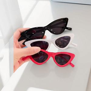 แว่นกันแดดทรงแคทอาย มาใหม่ สำหรับเด็ก อินเทรนด์ สไตล์สามเหลี่ยมบุคลิกภาพ เหมาะสำหรับเด็กชายและเด็กหญิง แว่นกันแดดแฟชั่น สไตล์ Ins