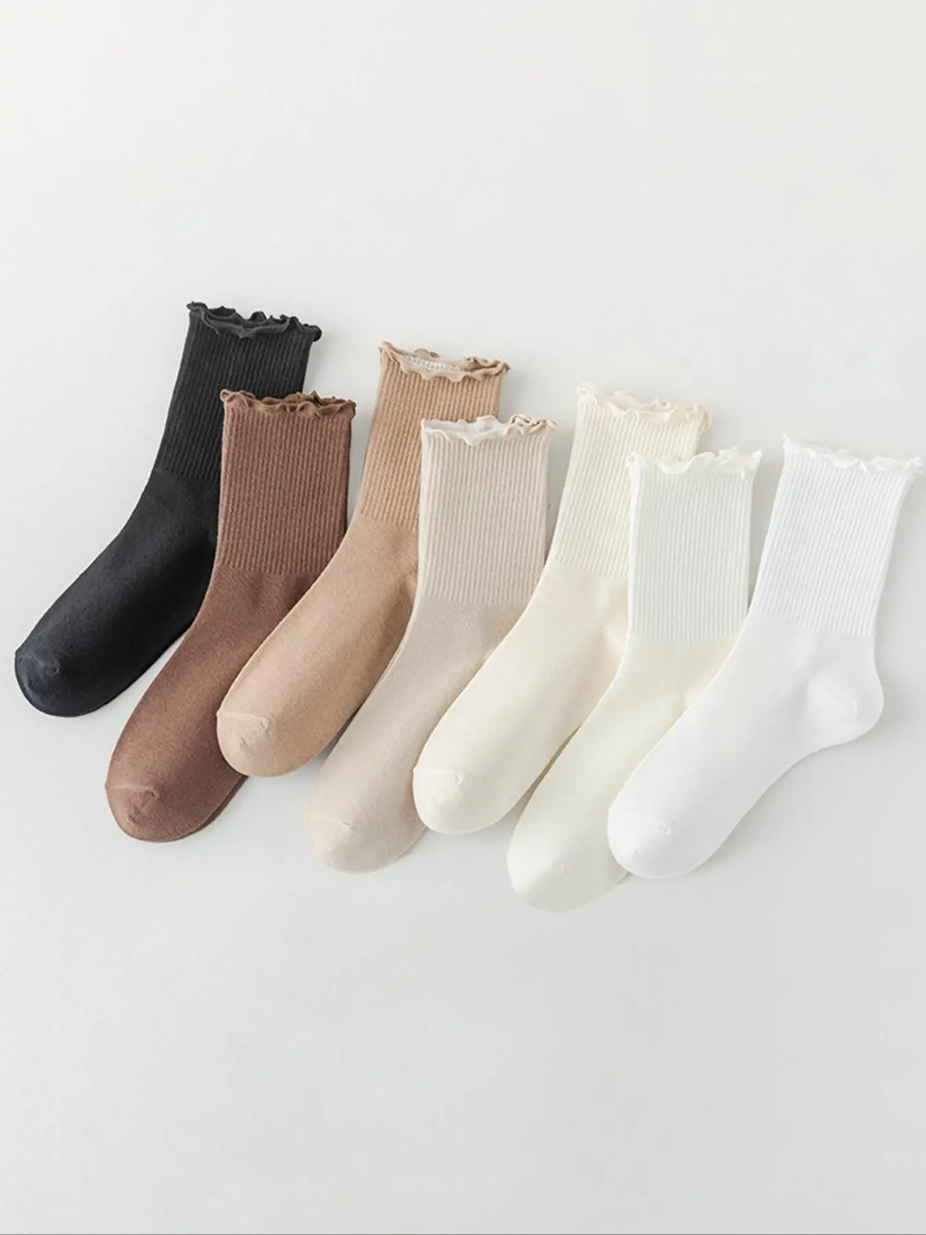 Random Women's Solid Mid-calf Socks, Casual Comfy Breathable Socks for Daily Wear, Women's Socks for All Seasons