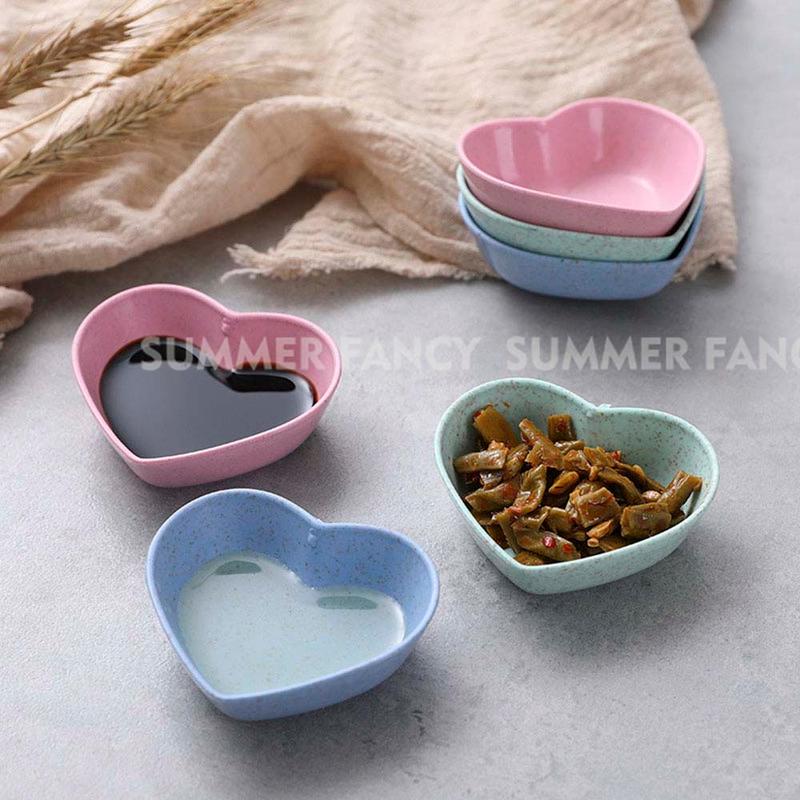 Chén trái tim mini lúa mạch xanh, hồng, đựng gia vị, nước chấm Summer Fancy - bài trí mâm cúng thôi nôi 0