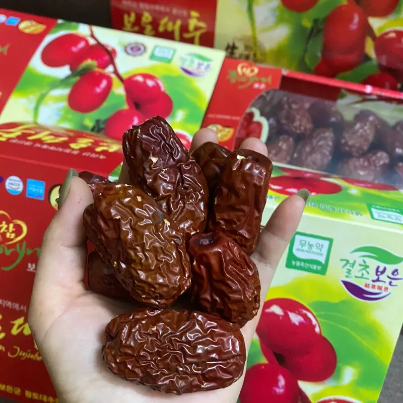 Táo Đỏ Hàn Quốc Hàng Vip, Có Hộp Và Túi Xách - Snack, Ăn Vặt Food 5