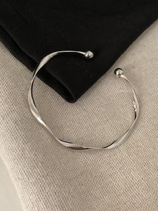 Brazalete Elegante Minimalista Irregular para Mujer, Atuendos de Verano 2024, Joyería de Moda como Regalo para Amigas
