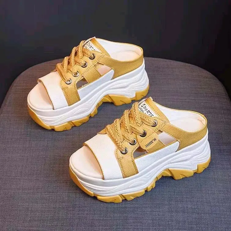 Dép nữ dáng cut out 2 màu đen và vàng cao 8cm siêu nhẹ