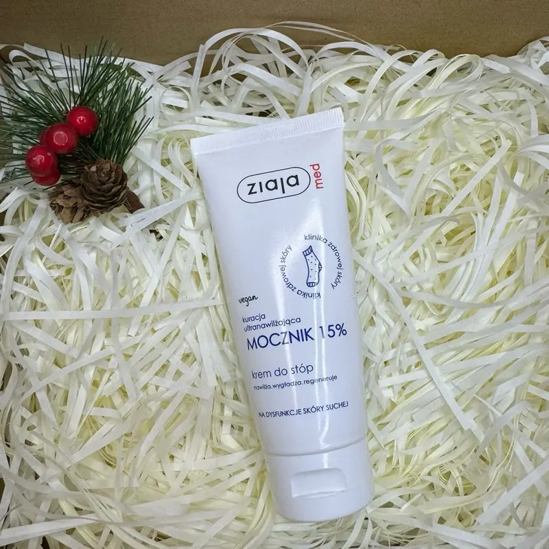 Kem Dưỡng Mềm Da Chân 15% urê - Ziaja Med Mocznik 15% 2