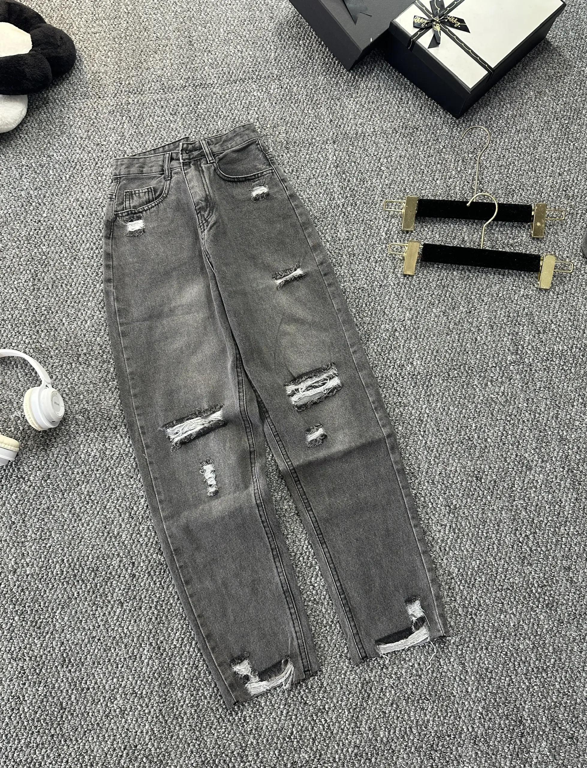 QUẦN JEAN BAGGY RÁCH KIỂU LAI CẮT Nữ Pants Women Denim Có Túi Xám | BigBuy360 - bigbuy360.vn QUẦN JEAN BAGGY RÁCH KIỂU LAI CẮT Nữ Pants Women Denim Có Túi Xám | BigBuy360 - bigbuy360.vn