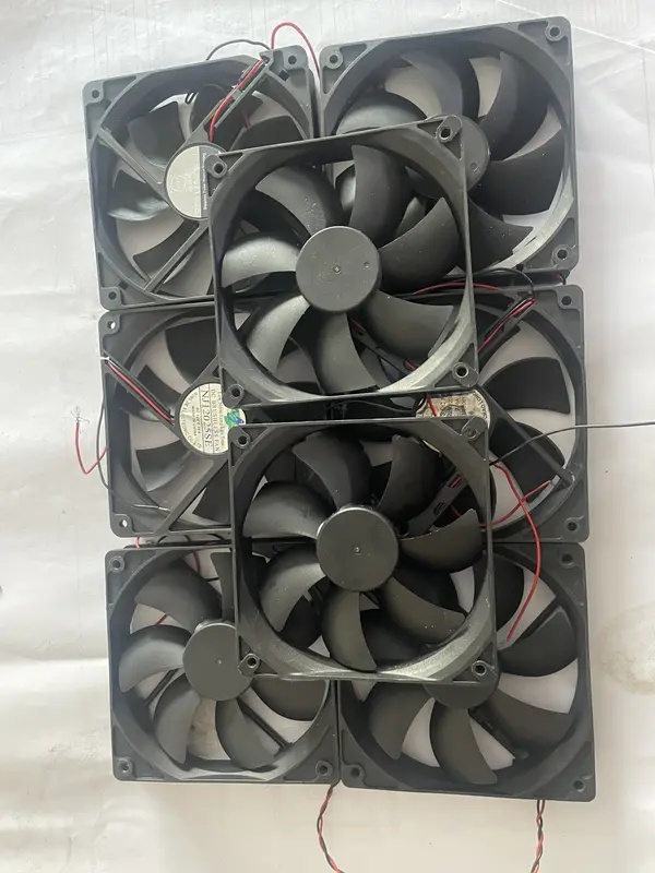 Quạt Fan Case 12CM- Quạt mới 100% - Làm mát PC, thùng CPU. Quạt tản nhiệt fan case cho máy tính 1