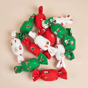 【3個セット】クリスマス キャンディ型 ひっかきおもちゃ 犬猫用 ベル付き - 耐噛み 丈夫なペット用おもちゃ、安全な無毒 スクイーカーボール 赤と緑のキャンディキャン＆雪の結晶柄、子犬＆子猫向けインタラクティブ遊び