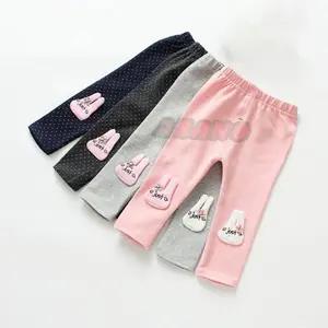 3 PCS Legging Anak Perempuan Motif Boneka Timbul 0-3 Thn Celana Anak Lejing Wanita Bayi Balita Nyaman Lembut Bawahan Leging Campur Warna Cewek Baru lahir Katun celana  tutup legging  bayi 6 bulan paket 5pcs isi legging