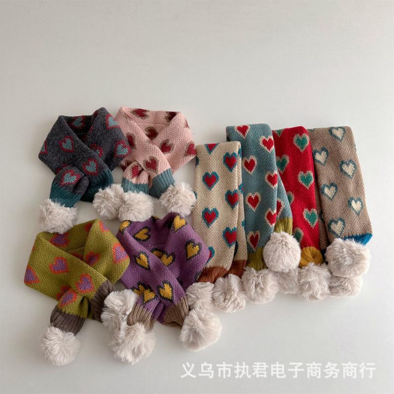 Product Introduction of Children's Scarf Cute Double Ball Love Pattern Knitted Cross Scarf Korean Style Baby Windproof Neck Protection Warm Neck Warmer 17