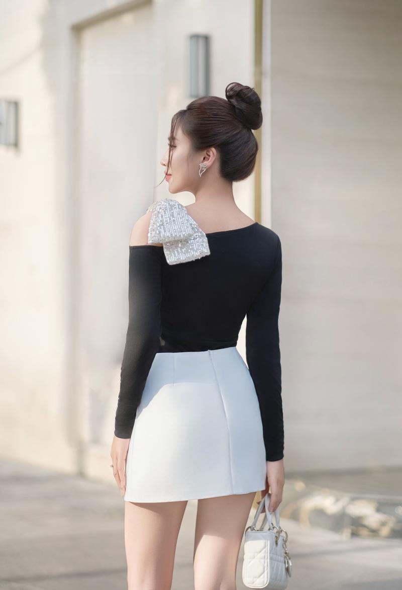 Product Introduction of Áo nơ lệch vai sang chảnh 2