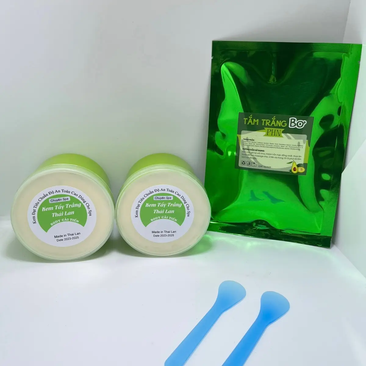 COMBO 2 HỘP KEM BODY THÁI LAN 500gram + Tắm Trắng Bơ Dưỡng Da Body