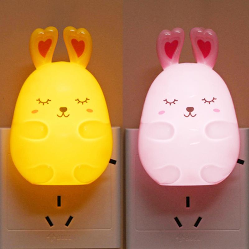 Đèn Ngủ Cắm Điện Mini Hình Thỏ Tiết kiệm điện năng Đèn Công Tắc Bật Mở Ánh Sáng vàng Dịu Size 11cm MEILI STORE