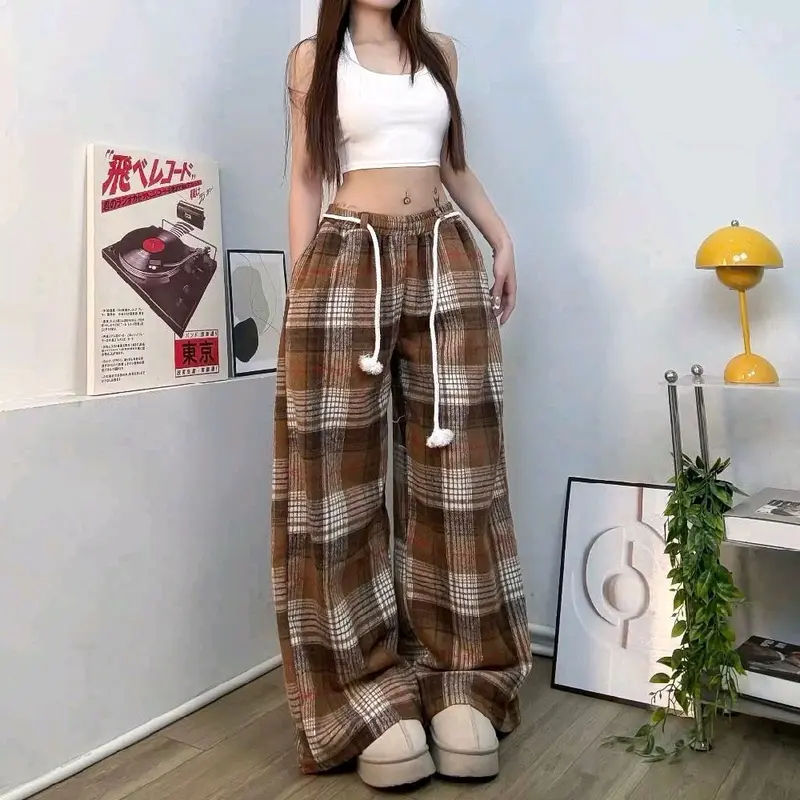 Quần Kẻ Sọc Suông Ống Rộng Mẫu Hot 2025 1