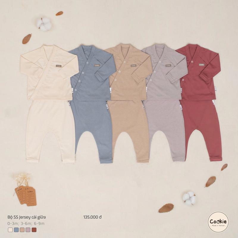 Bộ Quần Áo Sơ Sinh Mặc Thu Đông Jersey Cookie Vạt Chéo Cho Bé Từ 0-3m 3-6m & 6-9m Chất Jersey quanao tresosinh bososinh Baby Tee Cổ Tròn