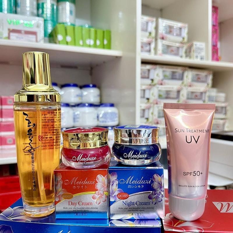 (TẶNG SERUM + CHỐNG NẮNG ) Combo 4 Món Ngày Đêm Kem Meiduzi Nhật Hỗ Trợ Dưỡng Trắng Ngừa Mụn Mờ Nám Tàn Nhang ( Tem Vuông )
