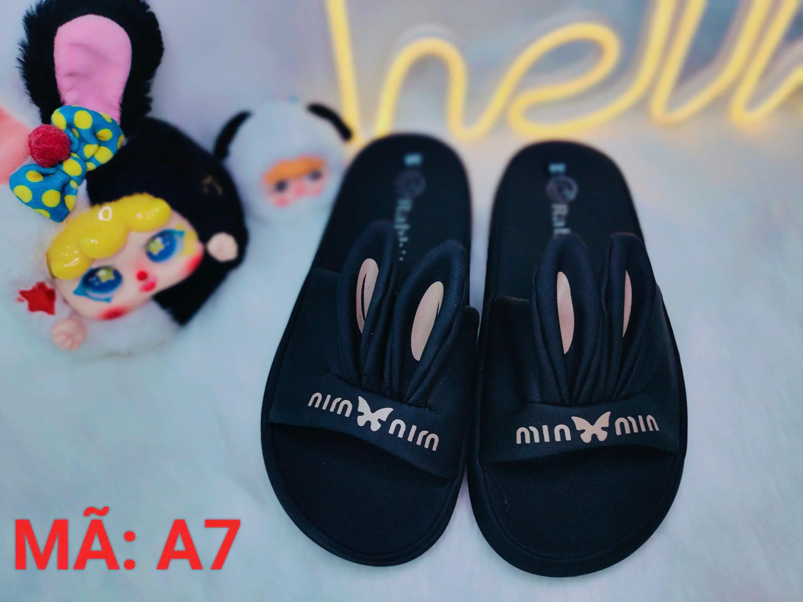 Dép Nữ Thỏ Tai Dài Cực Cute