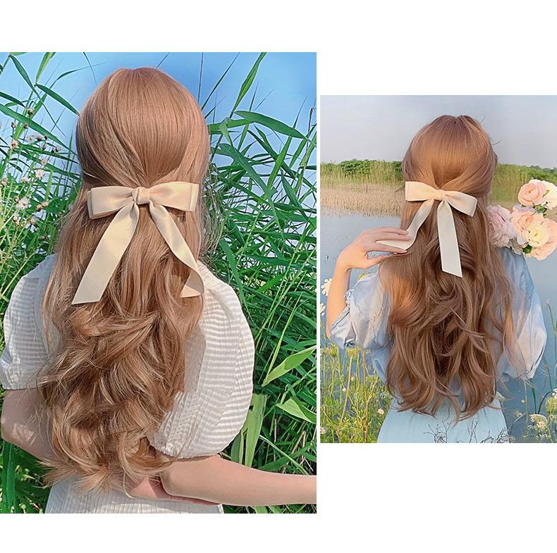 Product Introduction of Wig Women's Long Hair Summer Long Curly Natural Breathable Mesh Red Anchor Women's Team Same Style Golden Wig Full-Head Wig 15