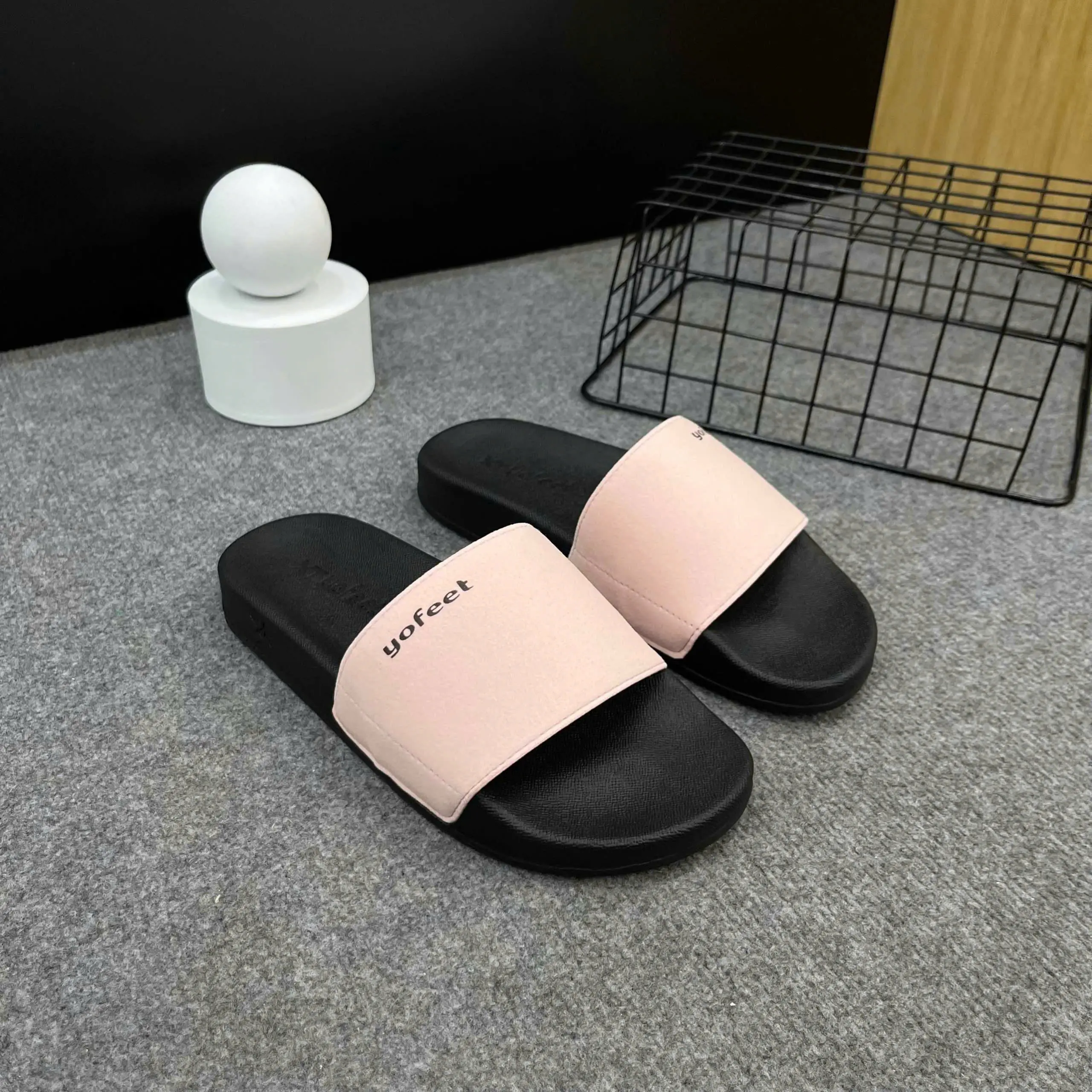 Dép lê đế bằng nam nữ quai ngang nỉ in logo yofeet (XT 07)  nhẹ êm thoải mái khi mang đi học chơi - DéP, Slipper