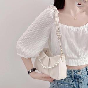 White Pleated Cloud Bag with Pearl Chain Decoration, Underarm Bag, Shoulder Bag, Crossbody Bag for Women