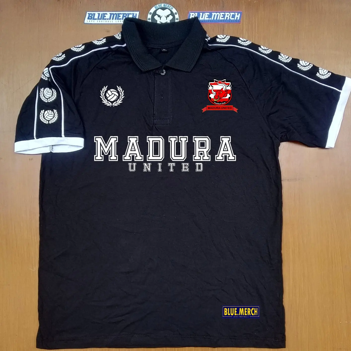 KAOS POLO KASUAL MADURA UNITED