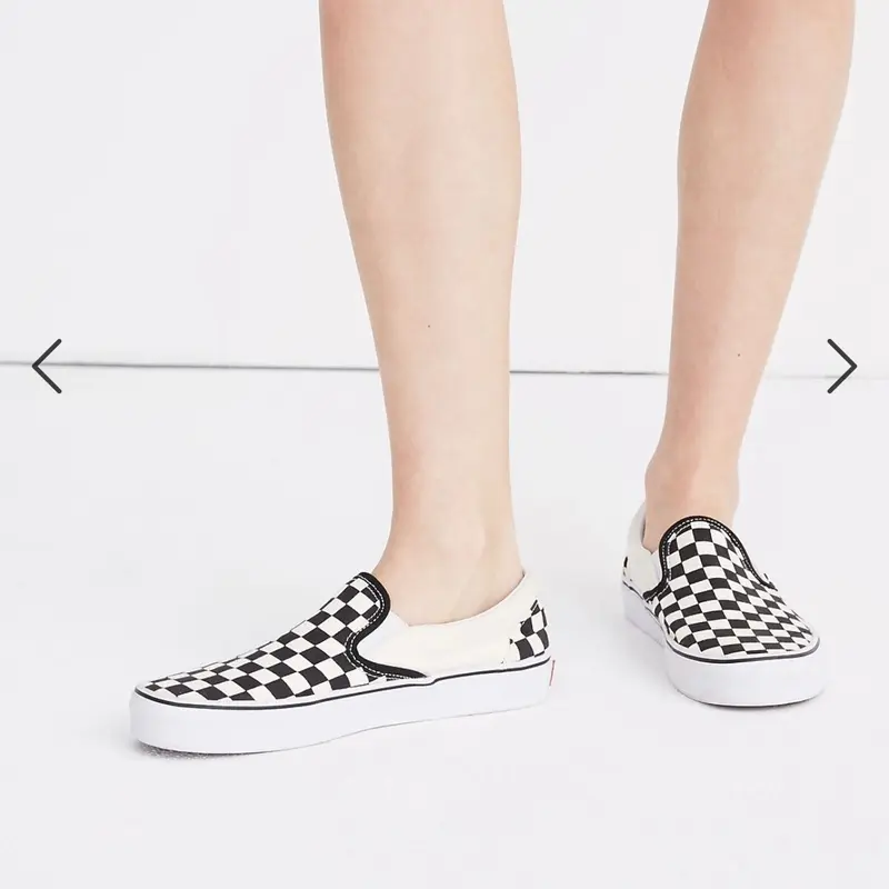 Sepatu Slip on Catur Black White Original 0