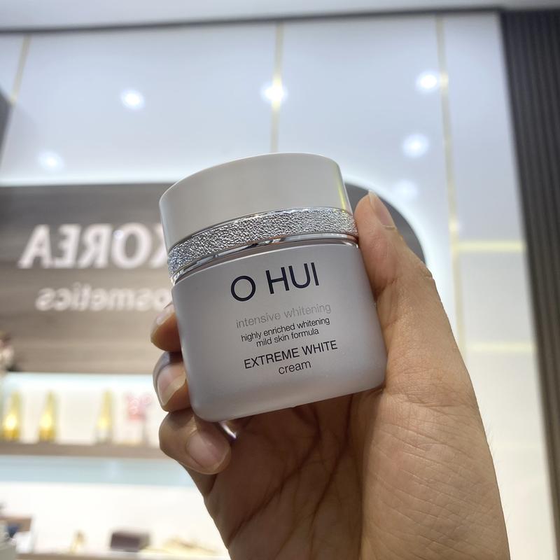 Kem dưỡng hỗ trợ sáng da Ohui 20ml