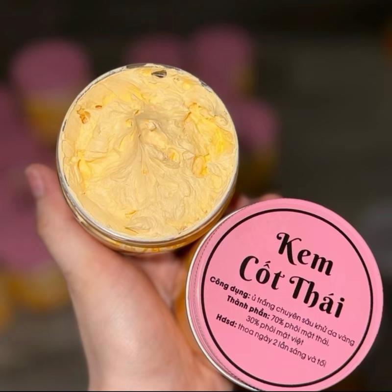 Kem cốt thái rỉ dầu vàng 220g kèm muỗng và kích trắng Làm Đẹp Da 1