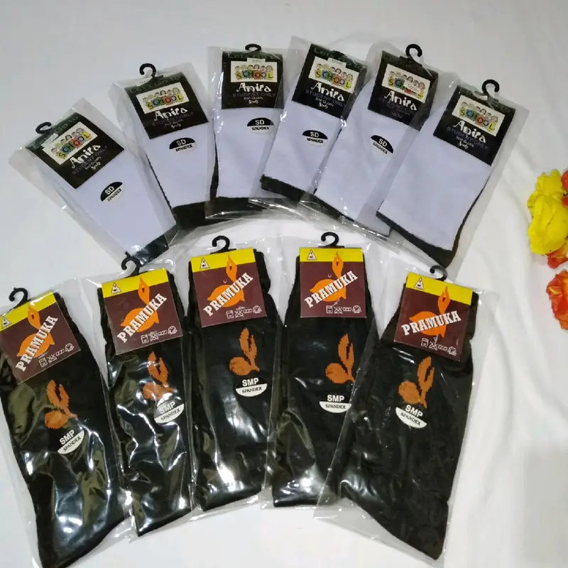 Kaos Kaki Sekolah SMP Putih telapak hitam 12 pasang/Kaos kaki anak/kaos kaki spandex Anak 0
