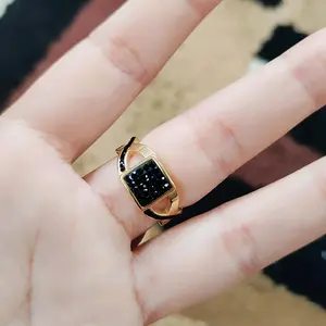 cincin kotak permata titanium