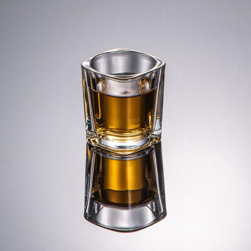 Product Introduction of Transparent Cup Drinkware Bartender Tools Jigger Spirit Glass Shot Glass Set 9