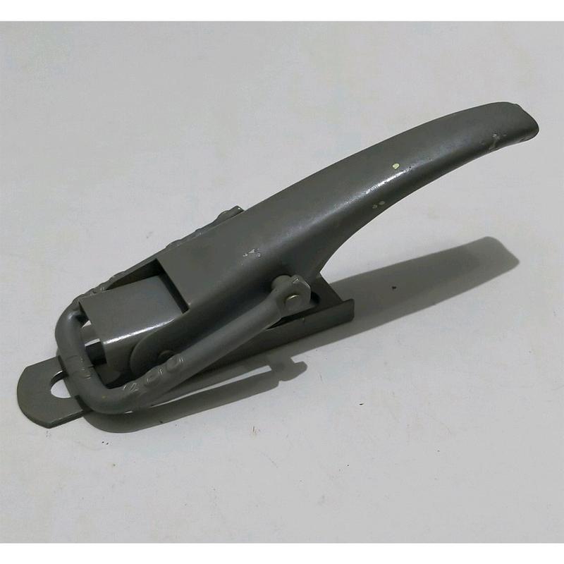 1SET Kunci Bak Hendel Bak L300 MITSUBISHI COLT 3