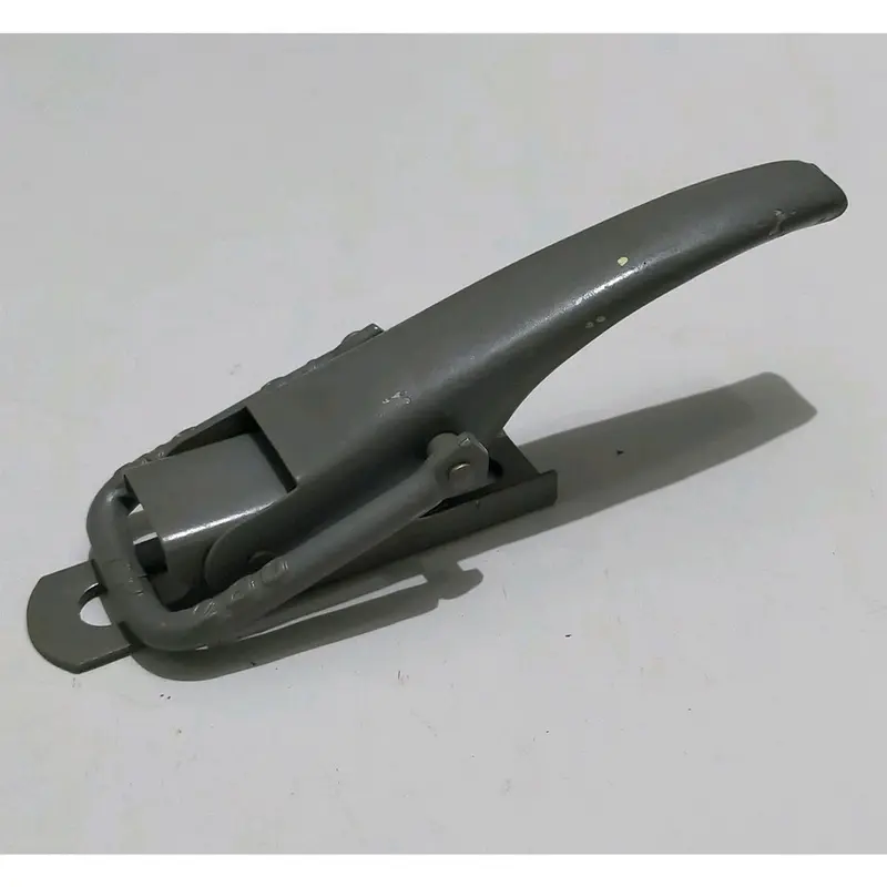 1SET Kunci Bak Hendel Bak L300 MITSUBISHI COLT 3