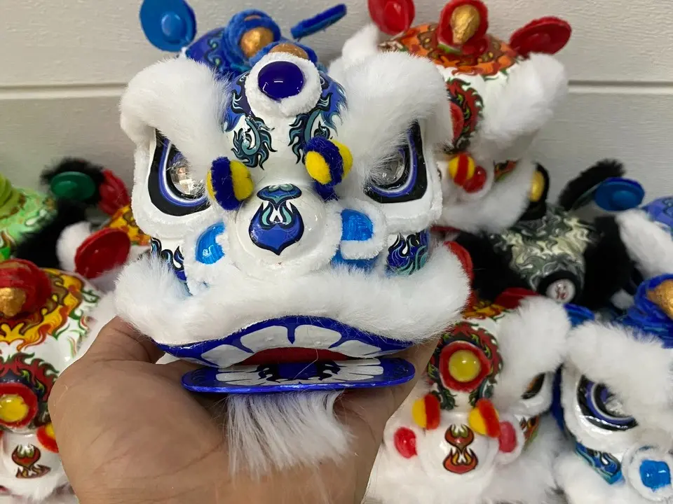 Đầu lân nhỏ, loại đẹp, đầu lân trưng bày, size 12cm