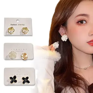 ANTING KRISTAL C36 MUTIARA BENTUK BUNGA ANTING EMAS MUDA ANTI KARAT LUNTUR KOREA STYLE