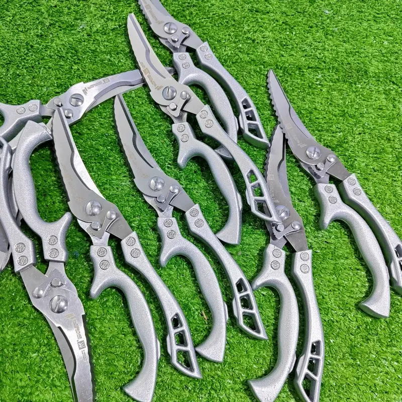 Kéo Cắt Xương Gà,Vịt Thép SK5 Không Gỉ Lực Cắt Mạnh,Rất Bén Loại Tốt keo cat gavit 2