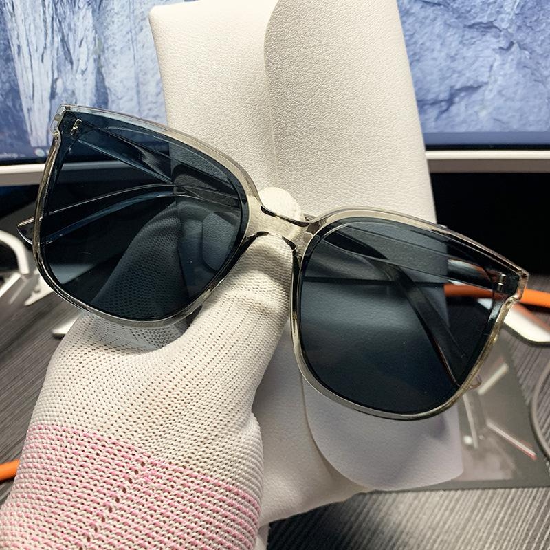 Product Introduction of New Korean Sunglasses Boy and Girl Sunshade Sunglasses UV Protection Glasses 5