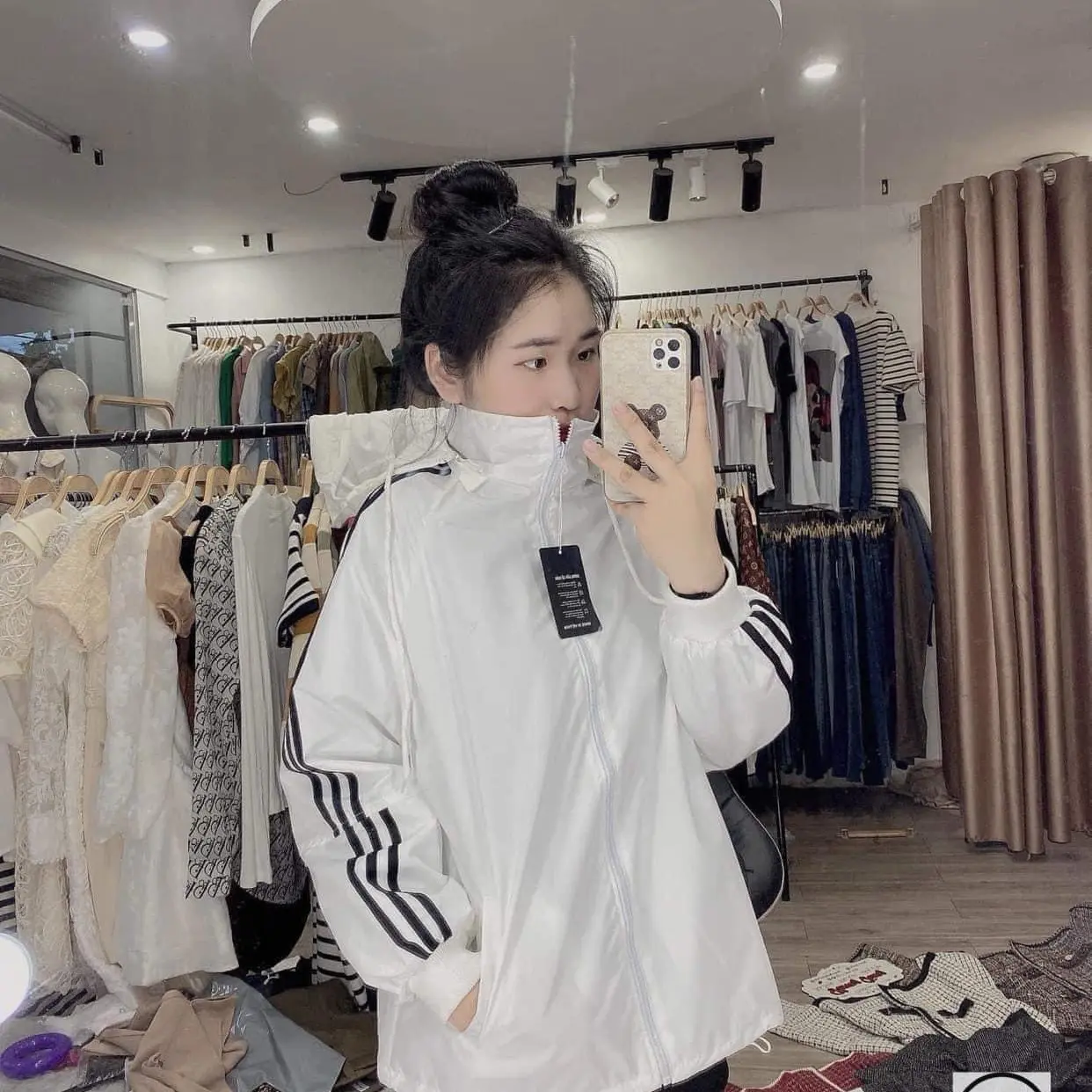 Áo khoác gió Nam, Nữ đều mặc được, mũ tháo rời