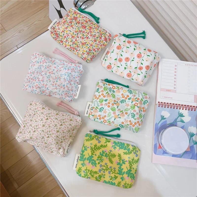 Small Sanitary Pads vs Lipstick Pouches: Which Fits Your Nee