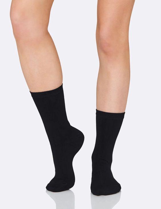 Tất Vớ Trắng đen dày dặn đơn giản dễ phối đồ PINIC STORE 4