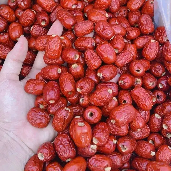 Táo đỏ Tân Cương không hạt - thơm ngon chuẩn vị - Túi 500g, 1 Kg