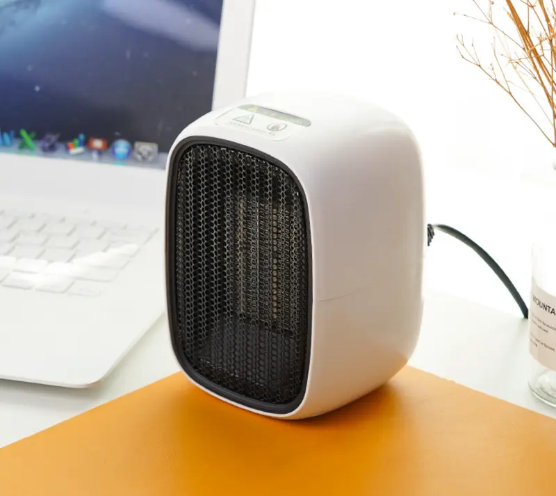 Quạt sưởi mini để bàn làm việc 2